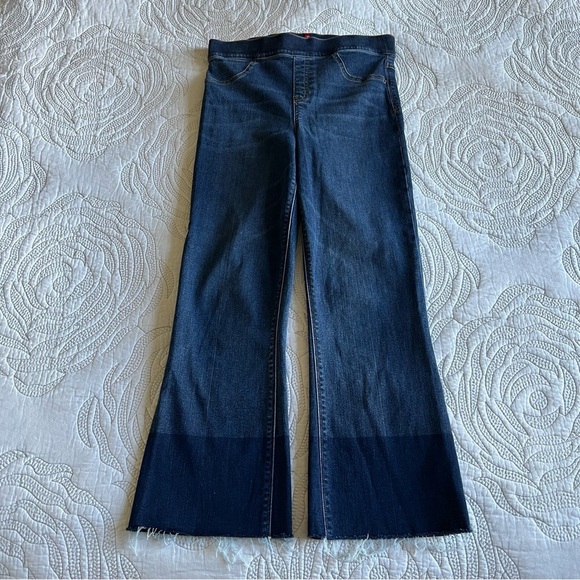 SPANX - Cropped Flare Jeans with Raw Hem - Medium Wash - Picture 3 of 12